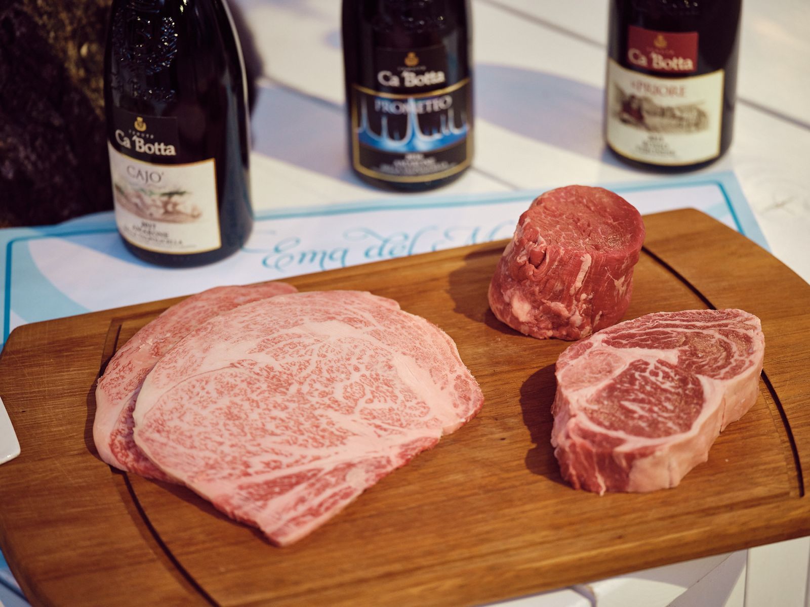 Noi Sortimente De Carne De Vita